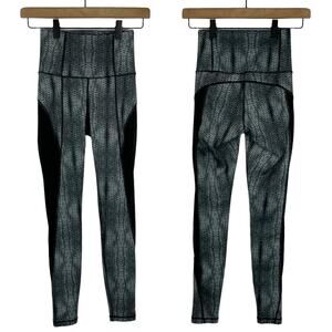 Aurum | XS/S Gray & Black Reptile Snake Print High Waist Full Length Leggings
